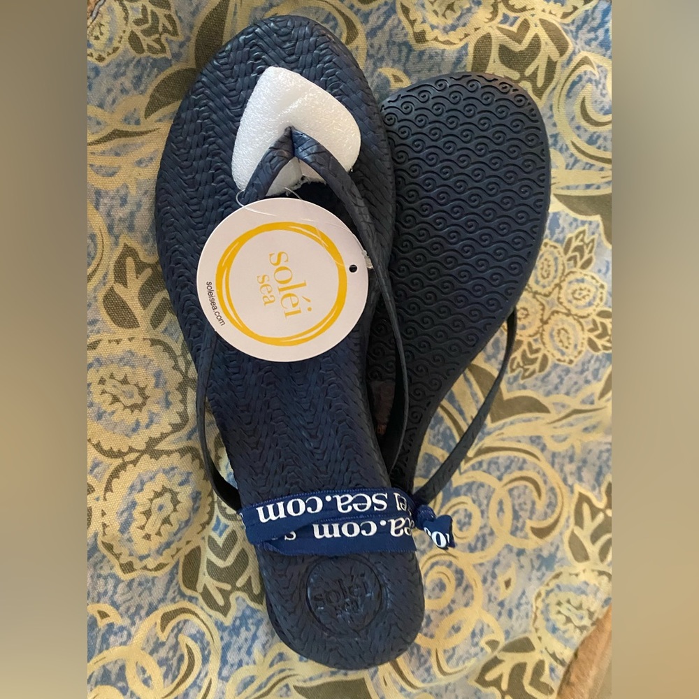 NWT Sandals Solei Sea Weave Navy